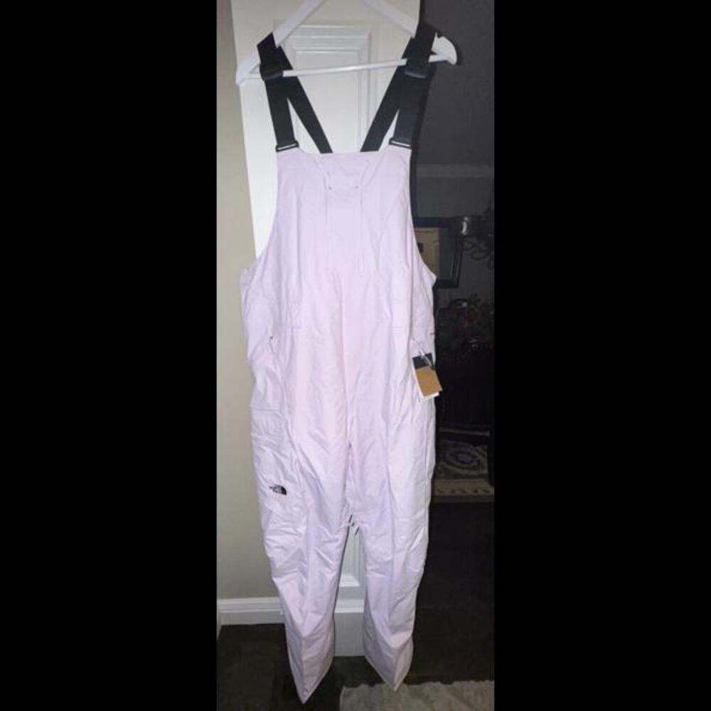 NWT! The North Face women Freedom Insulated bib Lavender 3X
